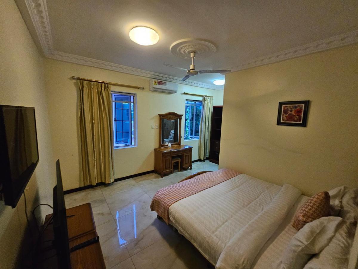Ibranad Apartments Аккра Екстер'єр фото