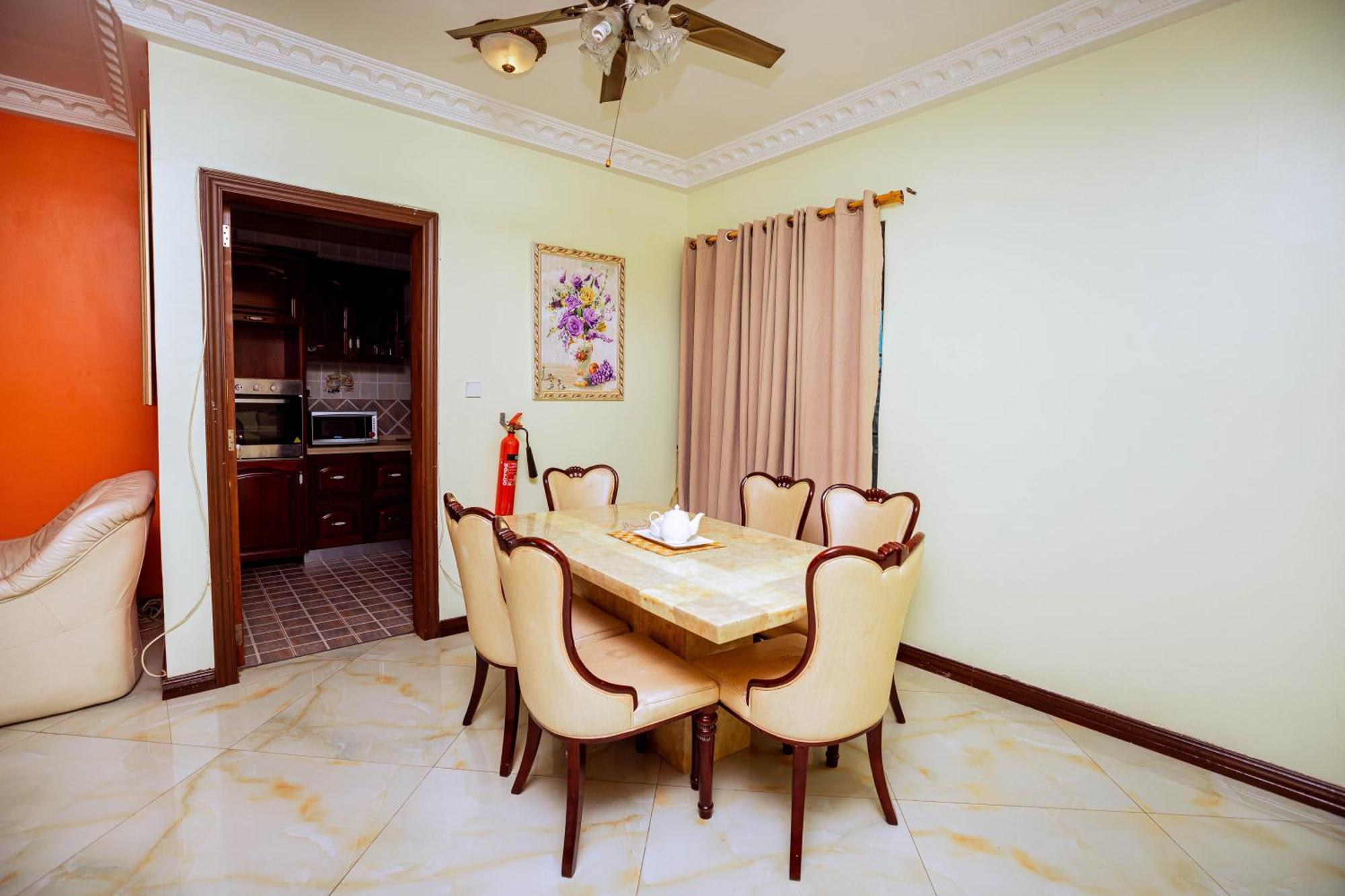 Ibranad Apartments Аккра Екстер'єр фото